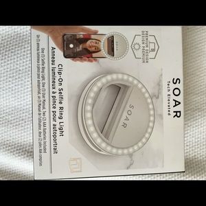 Soar selfie clip on photo ring light